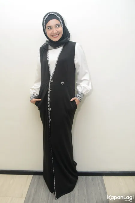 Foto Zaskia Sungkar