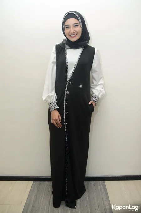 Foto Zaskia Sungkar