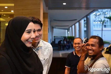 Foto Zaskia Sungkar