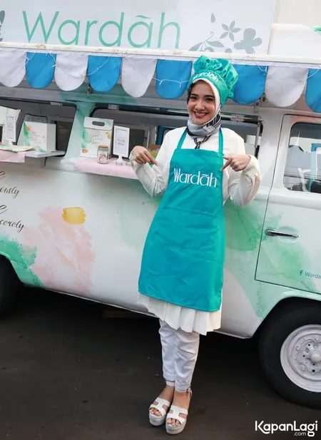 Foto Zaskia Sungkar