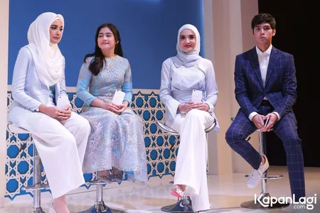 Foto Zaskia Sungkar