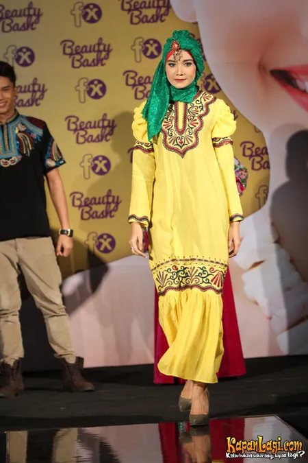 Foto Zaskia Sungkar