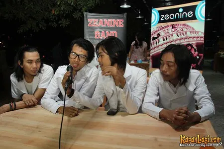 Foto Zeanine