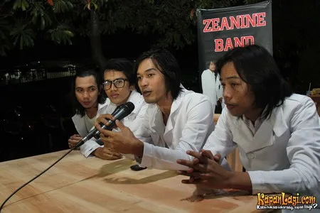 Foto Zeanine