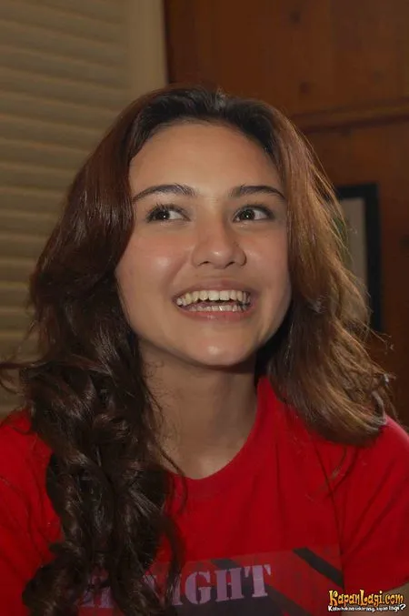 Foto Zee Zee Shahab