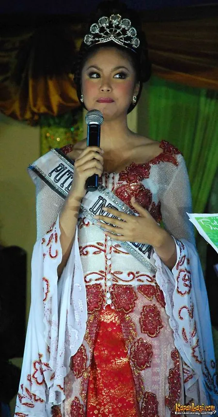 Foto Zivanna Letisha Siregar