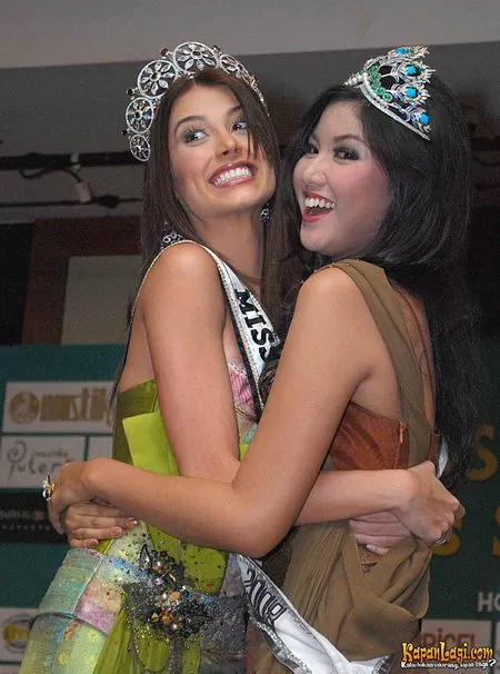 Foto Zivanna Letisha Siregar