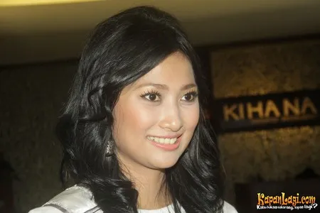 Foto Zukhriatul Hafidzah