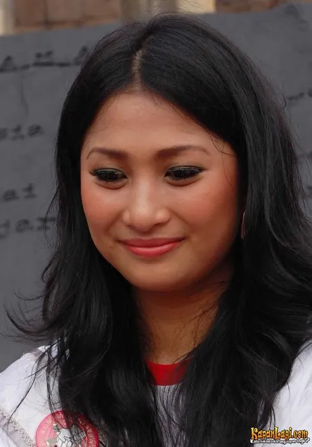 Foto Zukhriatul Hafidzah