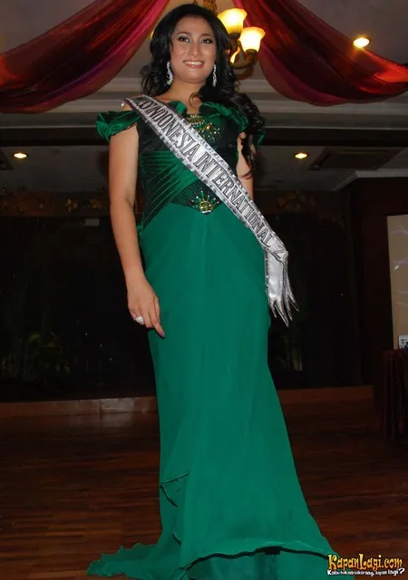 Foto Zukhriatul Hafidzah