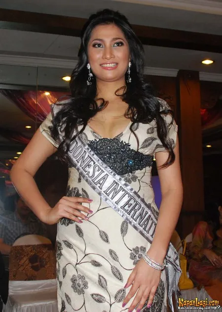 Foto Zukhriatul Hafidzah