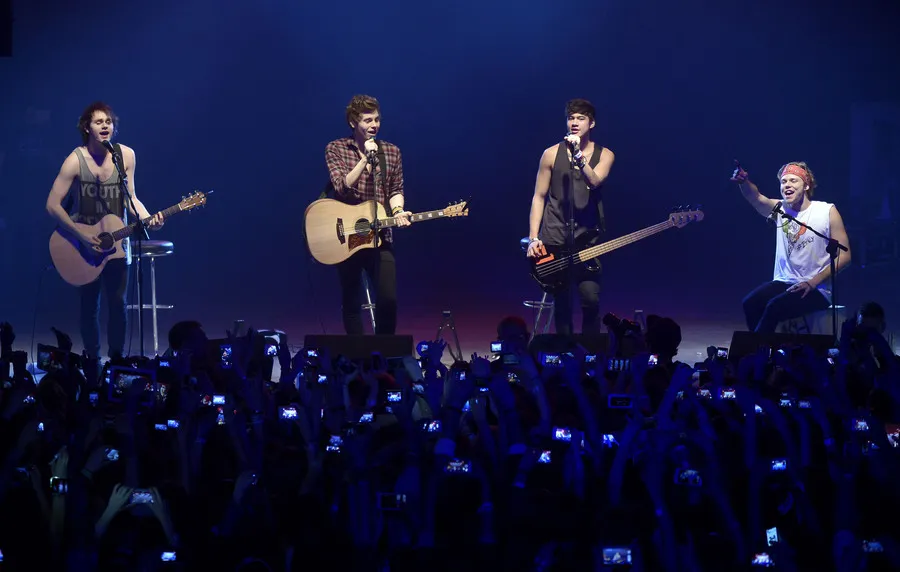 5 Seconds of Summer. ©fameflynet