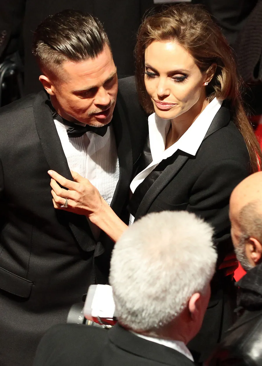 Brad Pitt & Angelina Jolie © Fameflynet