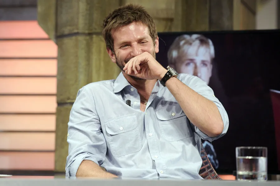 Bradley Cooper dan Clint Eastwood belum berkomentar apa-apa ©Fameflynet