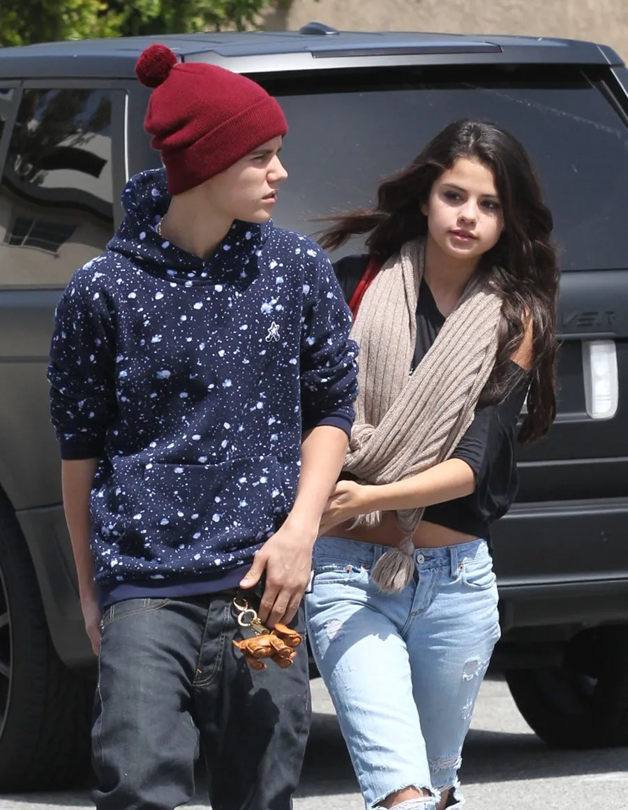 Justin dan Selena @ fameflynet.com