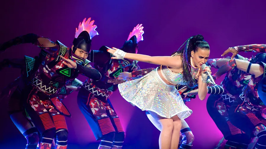 Katy Perry anggap Taylor Swift Mengerikan ©Fameflynet