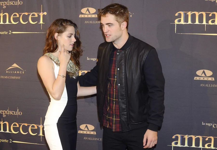 Kristen dan Robert @ fameflynet.com