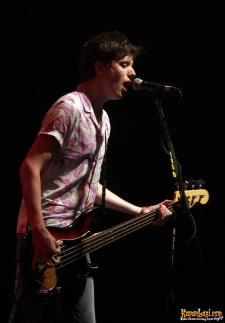 Foto A Rocket to The Moon