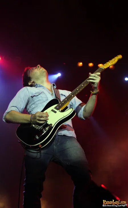 Foto A Rocket to The Moon