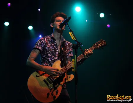 Foto A Rocket to The Moon