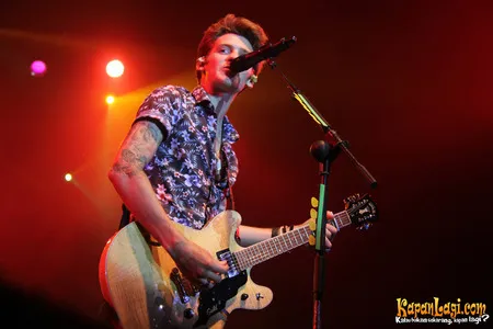 Foto A Rocket to The Moon