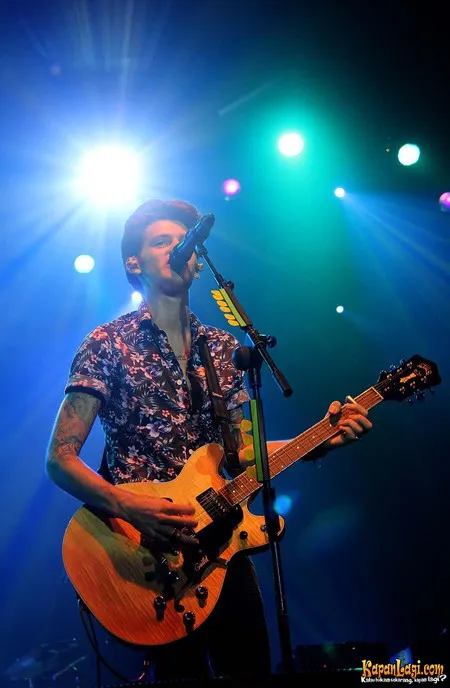 Foto A Rocket to The Moon