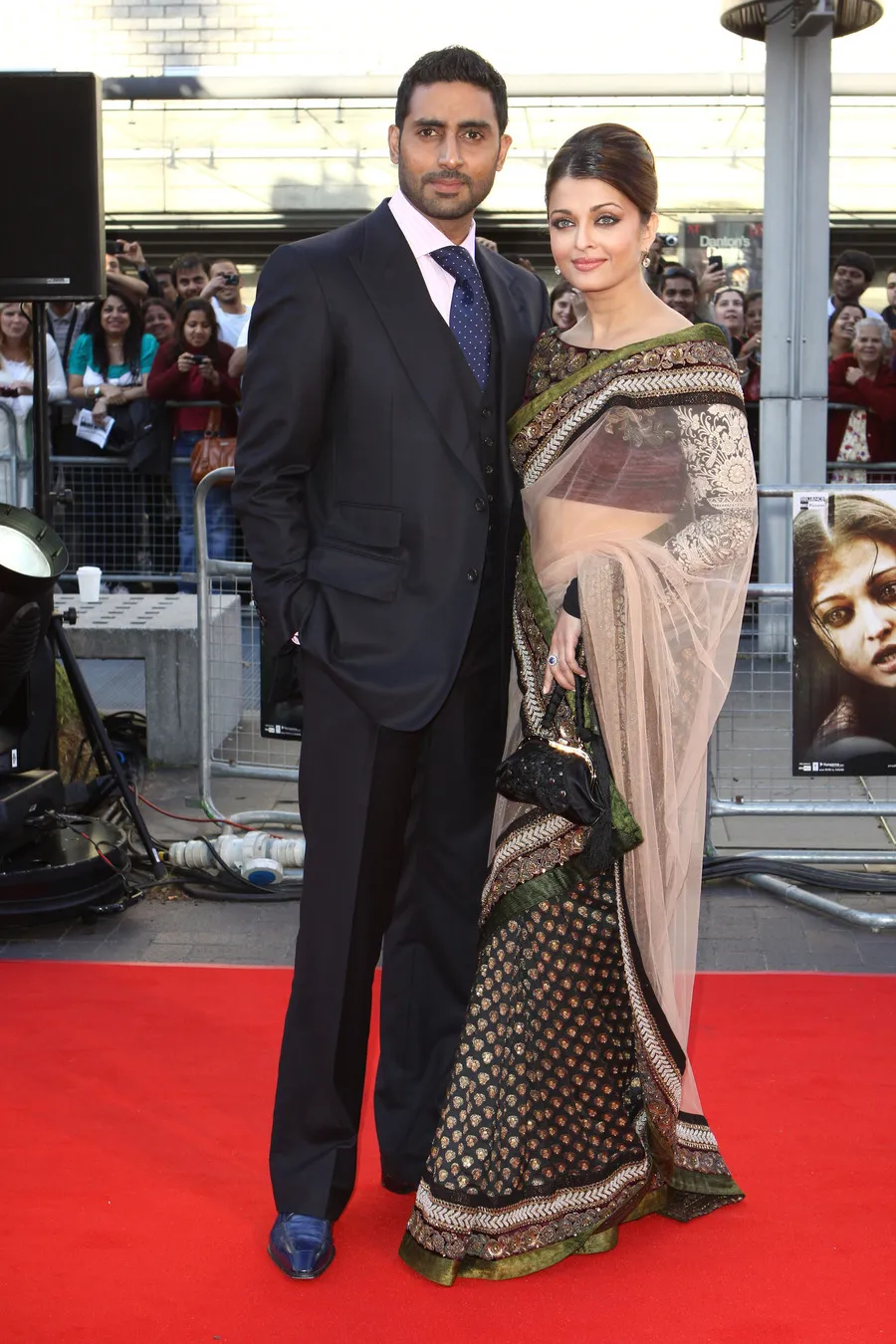 Aishwarya Rai pulang saat Dilwale demi sang suami. ©AFP
