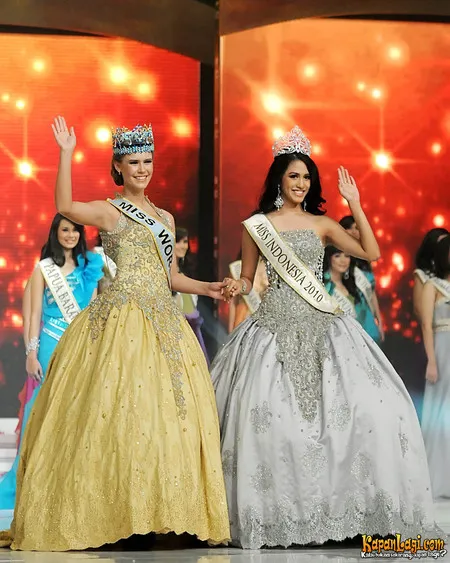 Foto Alexandria Mills