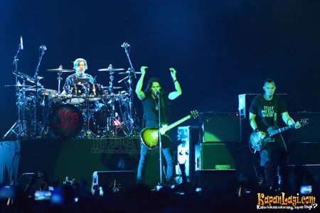 Foto Alter Bridge