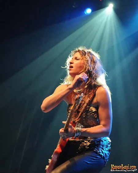 Foto Ana Popovic