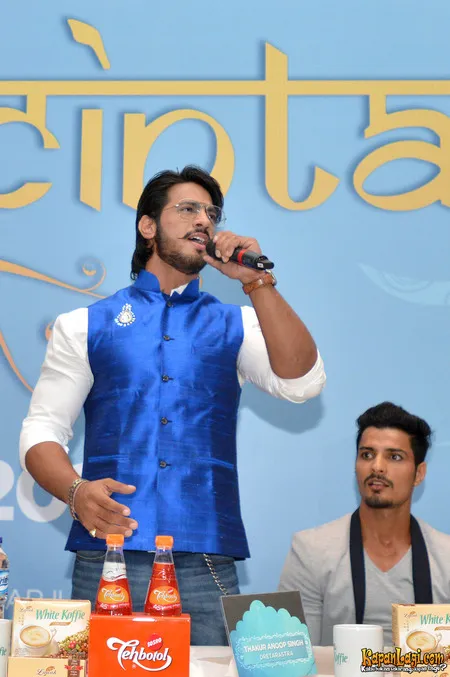 Foto Anoop Singh Takur