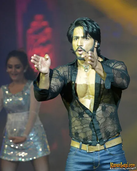 Foto Anoop Singh Takur