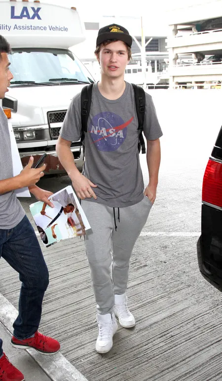 Foto Ansel Elgort