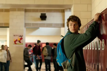 Foto Ansel Elgort