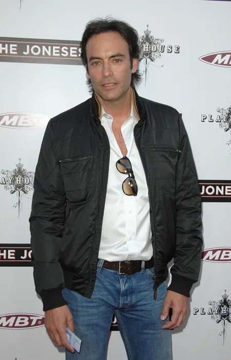 Foto Anthony Delon