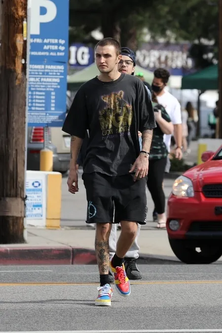 Foto Anwar Hadid