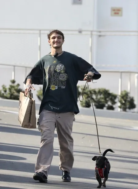 Foto Anwar Hadid