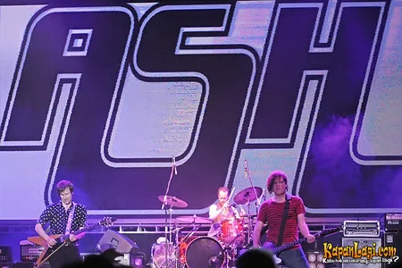 Foto Ash