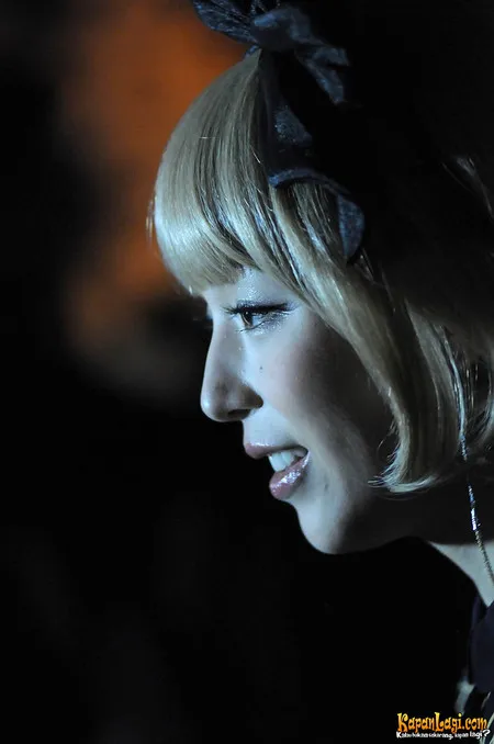 Foto Aya Hirano
