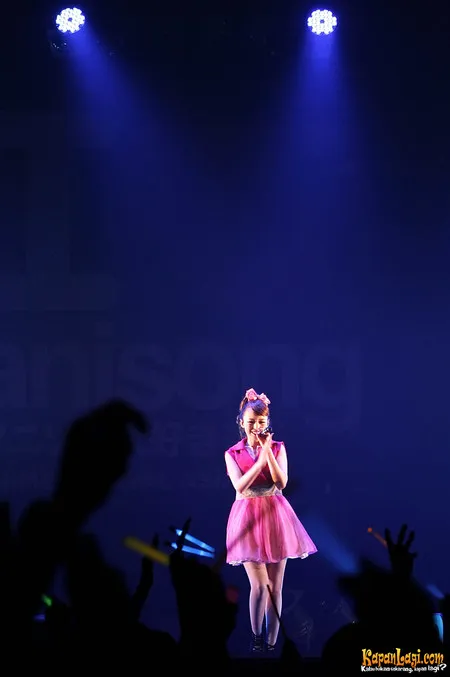 Foto Aya Hirano