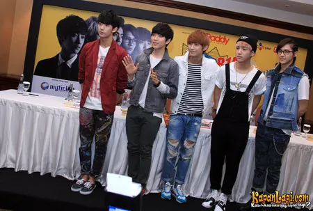 Foto B1A4