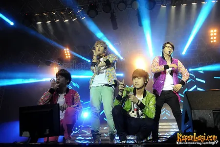 Foto B1A4