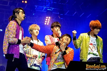 Foto B1A4