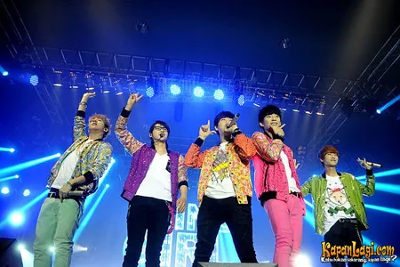 Foto B1A4