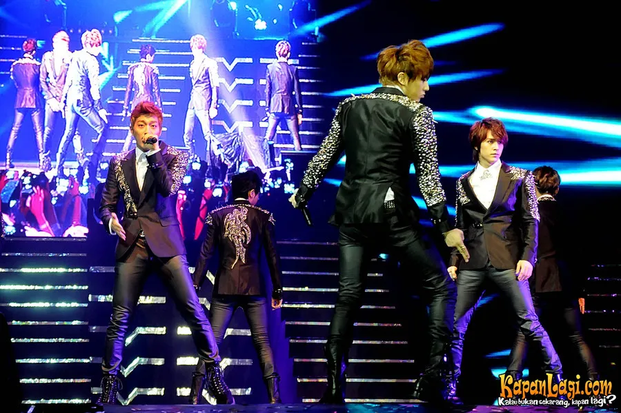 BEAST siap sihir fans dengan album terbaru mereka. KapanLagi.com®