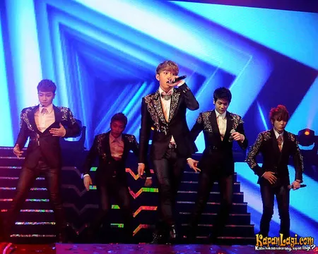 Foto BEAST