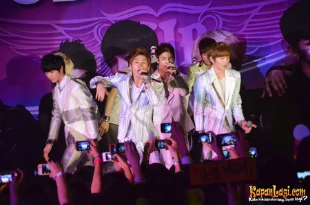 Foto BTOB