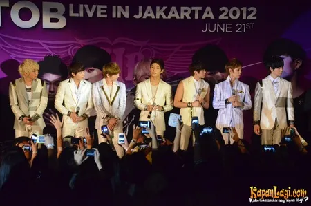 Foto BTOB