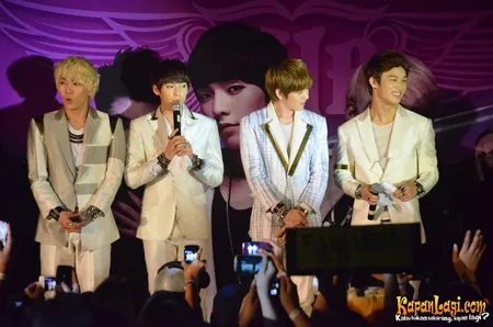 Foto BTOB