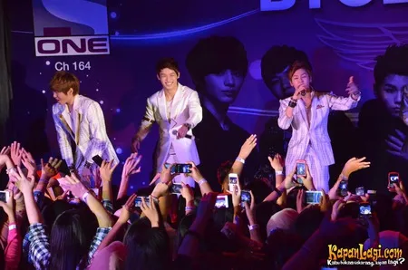 Foto BTOB